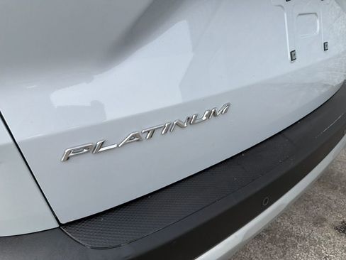 Used 2025 Ford Escape Platinum image 32