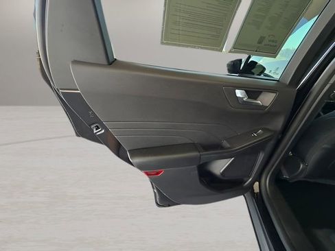 Used 2025 Ford Escape ST-Line image 28