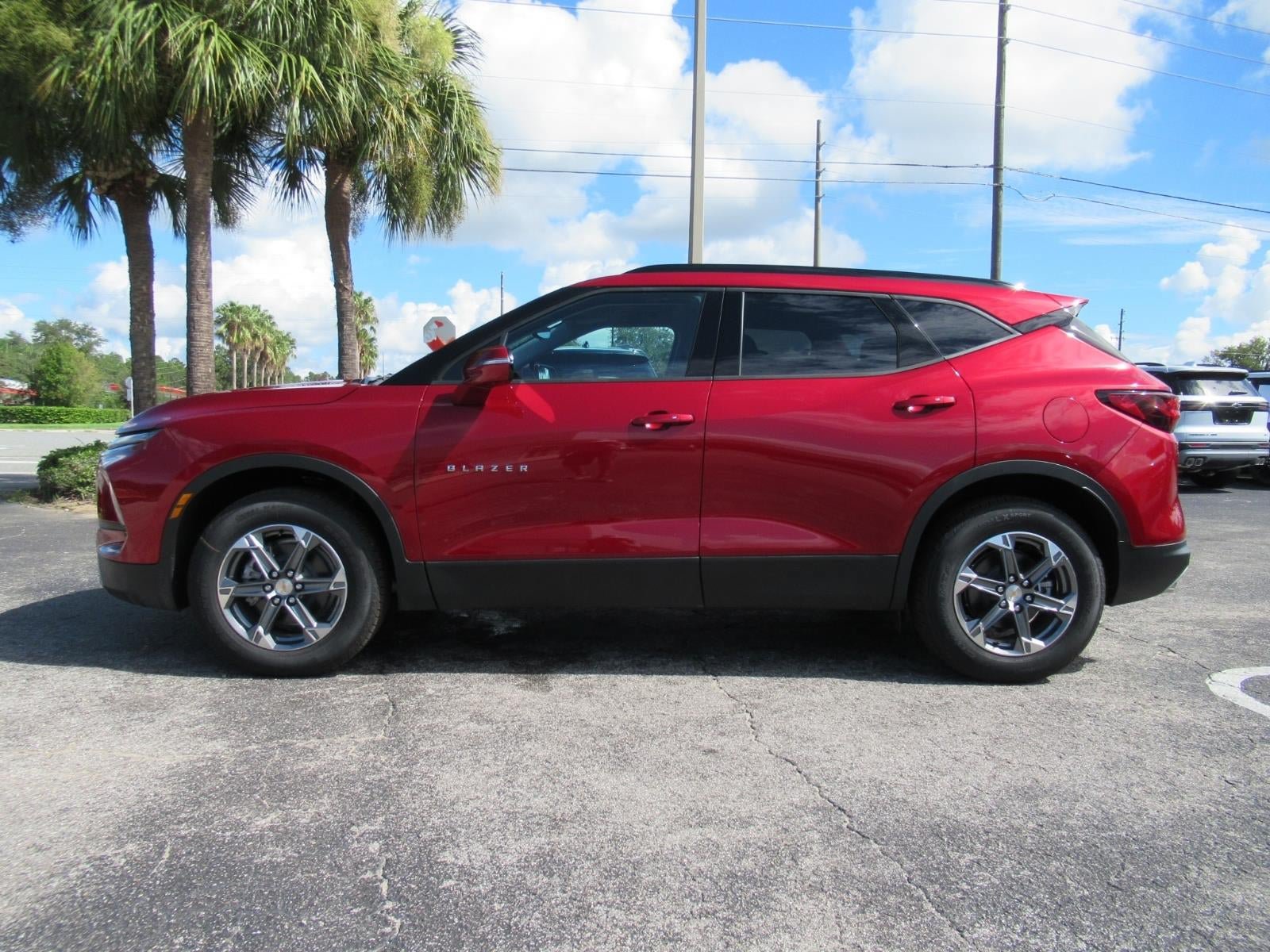 New 2026 Chevrolet Blazer LT w/ Sound & Technology Package FWD image 2