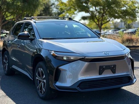 Certified 2025 Toyota bZ4X AWD w/ Weather Package image 7