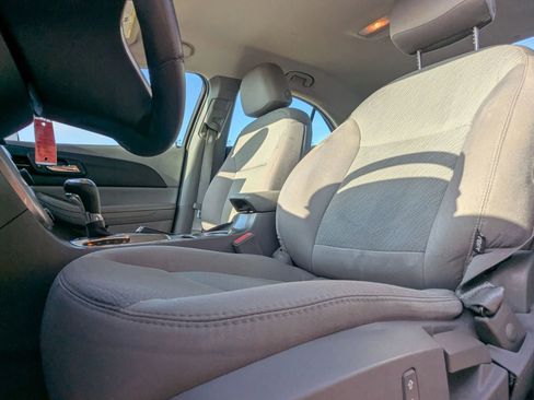 Used 2015 Chevrolet Malibu LS w/ Protection Package FWD image 16