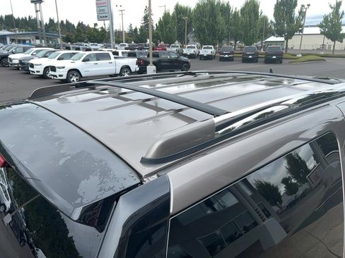 Used 2013 GMC Yukon Denali image 15