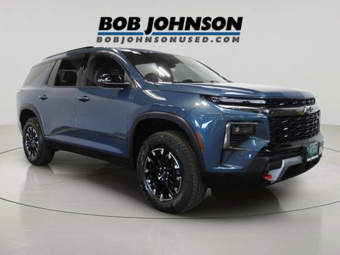 Certified 2024 Chevrolet Traverse Z71 w/ LPO, Floor Liner Package image 1