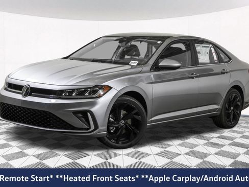 Used 2026 Volkswagen Jetta SE w/ Black Wheel Package FWD image 2
