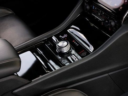 Used 2023 Jeep Grand Cherokee Overland w/ Luxury Tech Group IV image 44