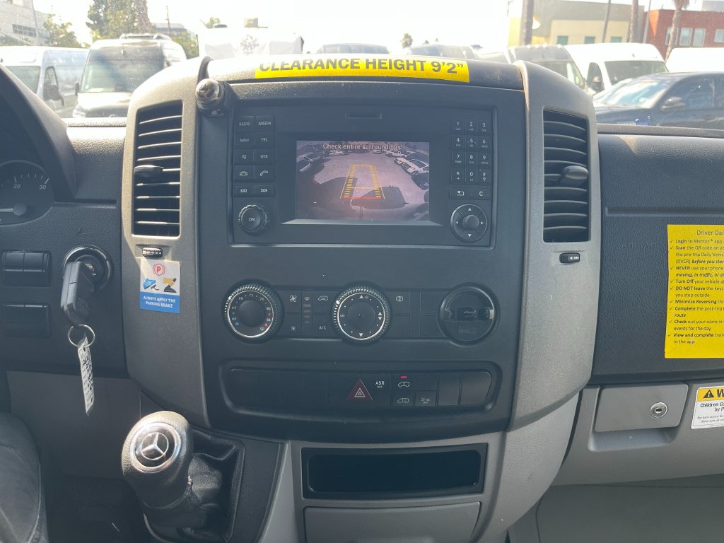 Used 2018 Mercedes-Benz Sprinter 2500 image 16