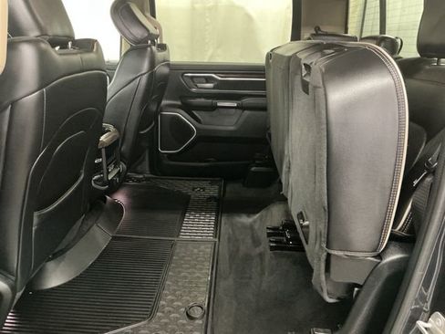 Used 2020 RAM 1500 Laramie image 38