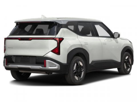 Certified 2027 Kia Seltos LX FWD image 5