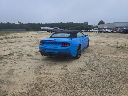Used 2024 Ford Mustang Premium RWD image 10