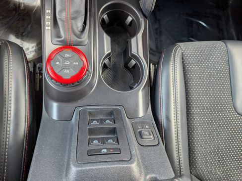Used 2024 Ford Bronco Raptor AWD/4WD image 25