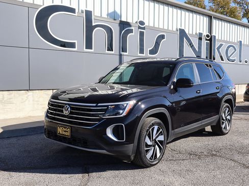 Used 2025 Volkswagen Atlas SE image 1