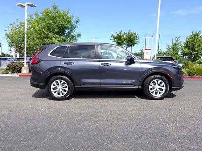 Used 2025 Honda CR-V LX