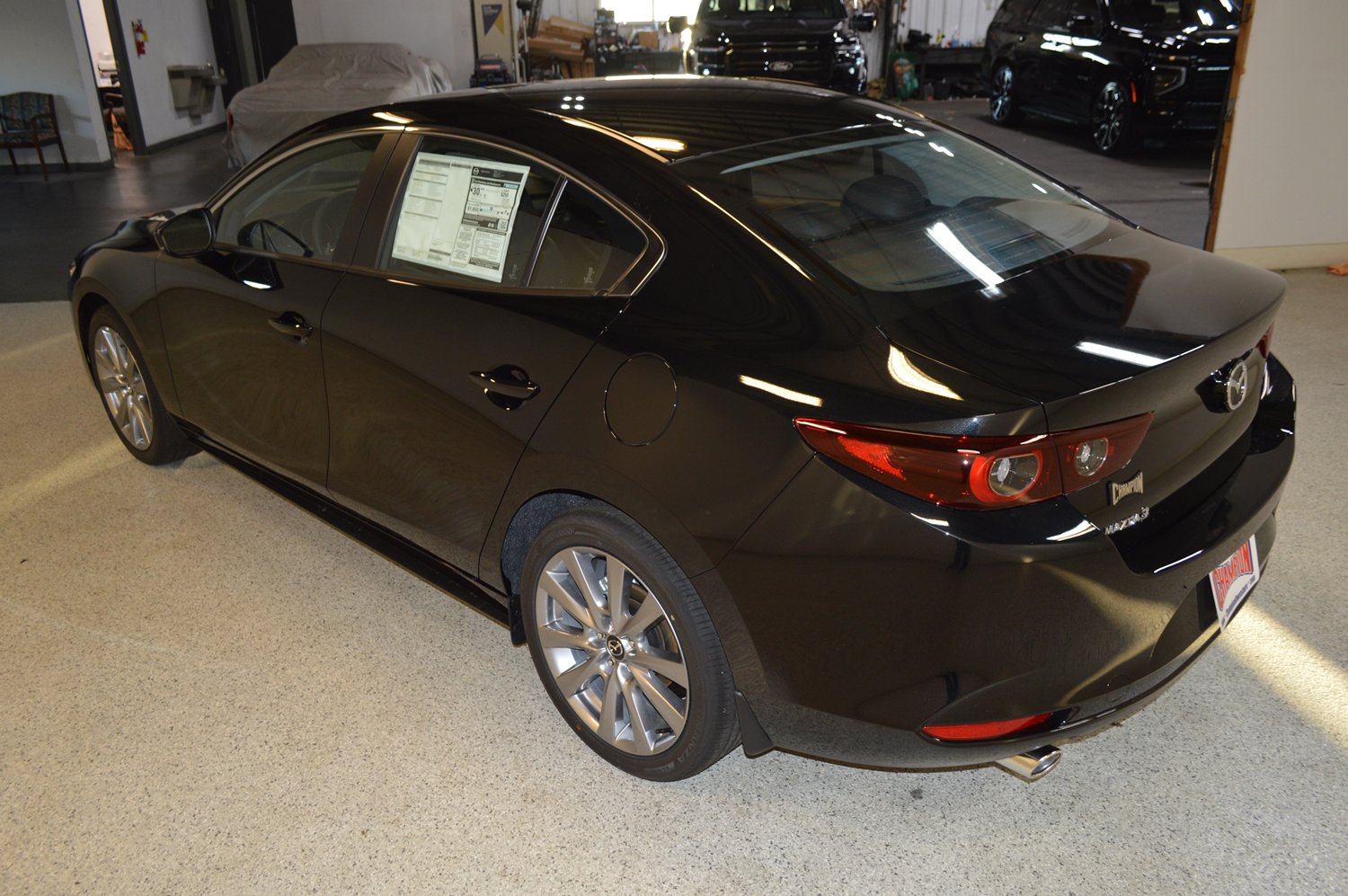 New 2026 MAZDA MAZDA3 2.5 S Sedan w/ Preferred Pkg FWD image 5