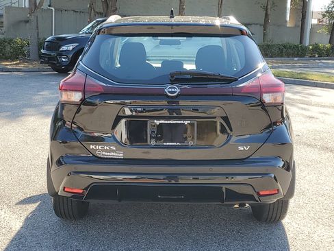 Certified 2023 Nissan Kicks SV image 6