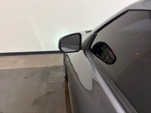 Used 2014 Nissan 370Z Touring image 12