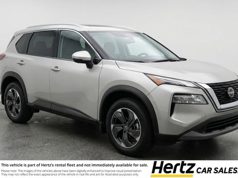 Used 2025 Nissan Rogue SV AWD/4WD image 1