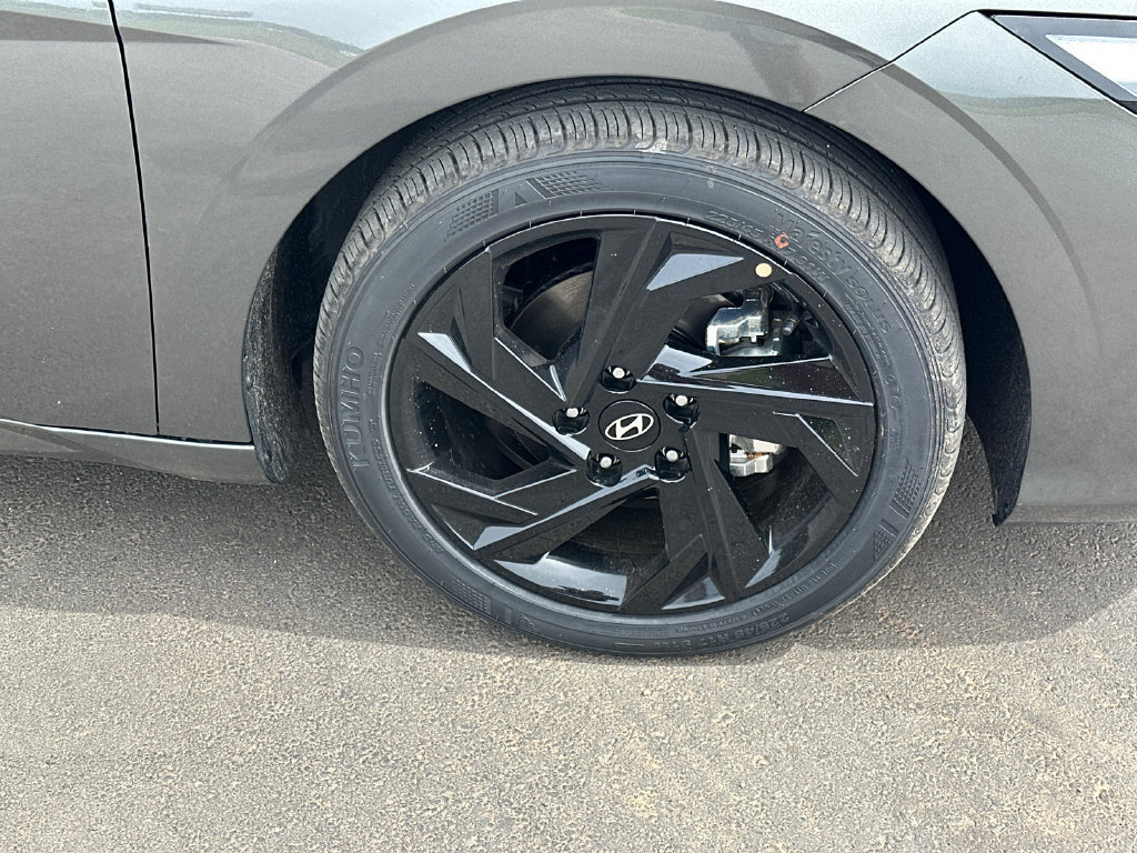 Certified 2026 Hyundai Elantra Sport FWD image 12