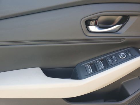 New 2025 Honda Accord SE image 26