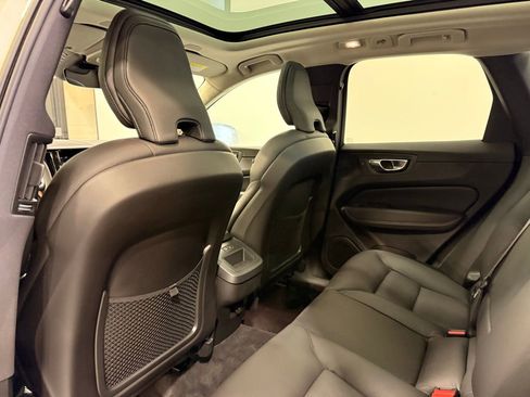 Used 2023 Volvo XC60 B5 Plus w/ Climate Package image 20