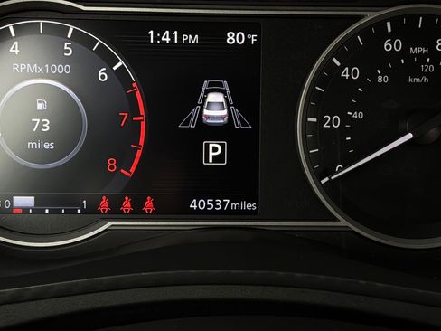 Used 2025 Nissan Versa SV FWD image 34