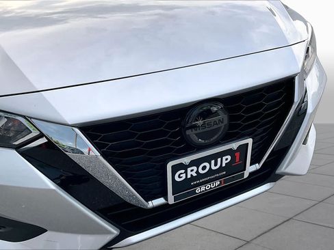 Used 2023 Nissan Sentra S FWD image 30