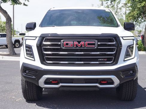 New 2026 GMC Yukon AT4 Ultimate AWD/4WD image 5