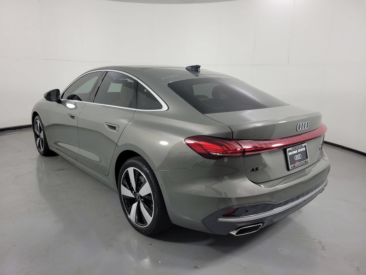 Used 2025 Audi A5 Premium Plus w/ Premium Plus AWD/4WD image 5