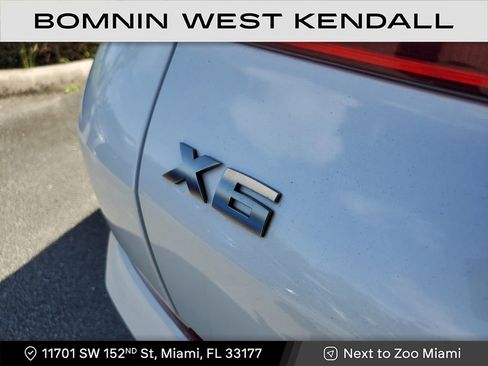 Used 2023 BMW X6 M50i w/ Executive Package image 12