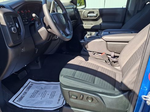 Used 2022 Chevrolet Silverado 1500 Custom w/ Rally Edition image 9