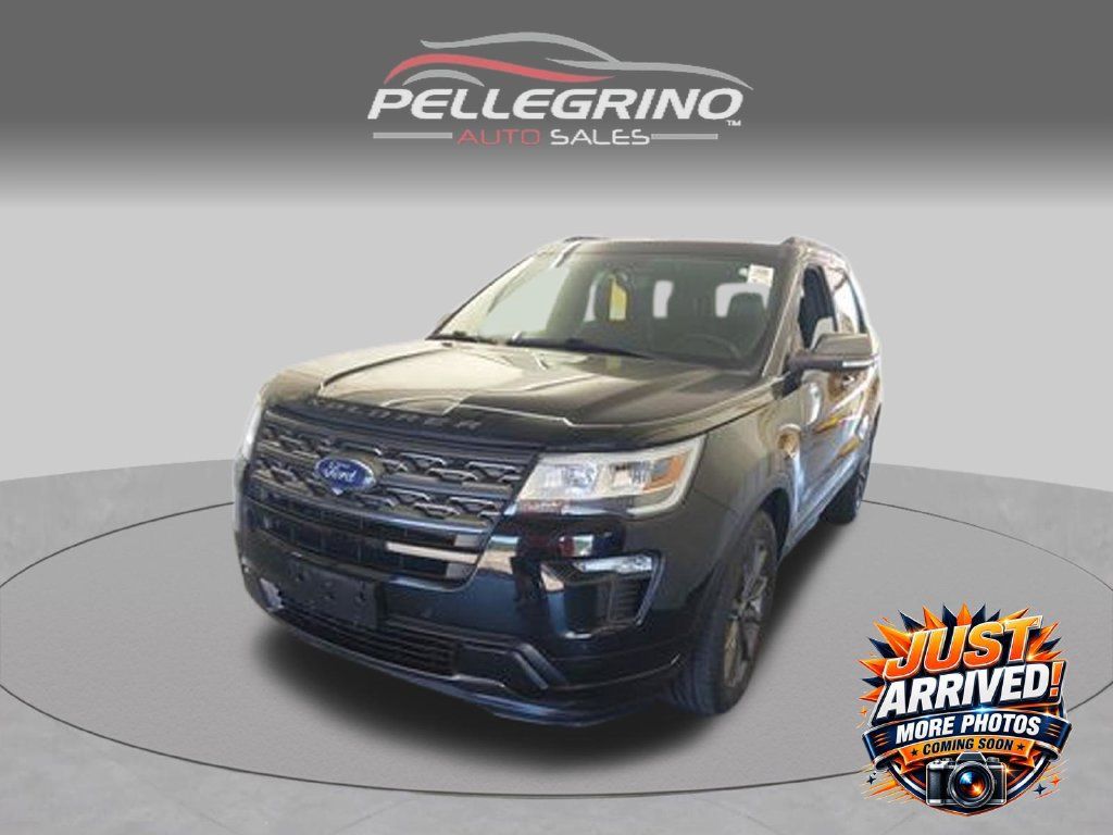 Used 2018 Ford Explorer XLT w/ Equipment Group 202A AWD/4WD image 1