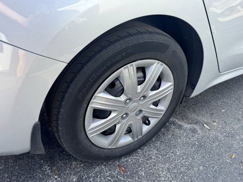 Certified 2021 Kia Rio S image 7