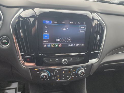 Used 2023 Chevrolet Traverse High Country AWD/4WD image 9