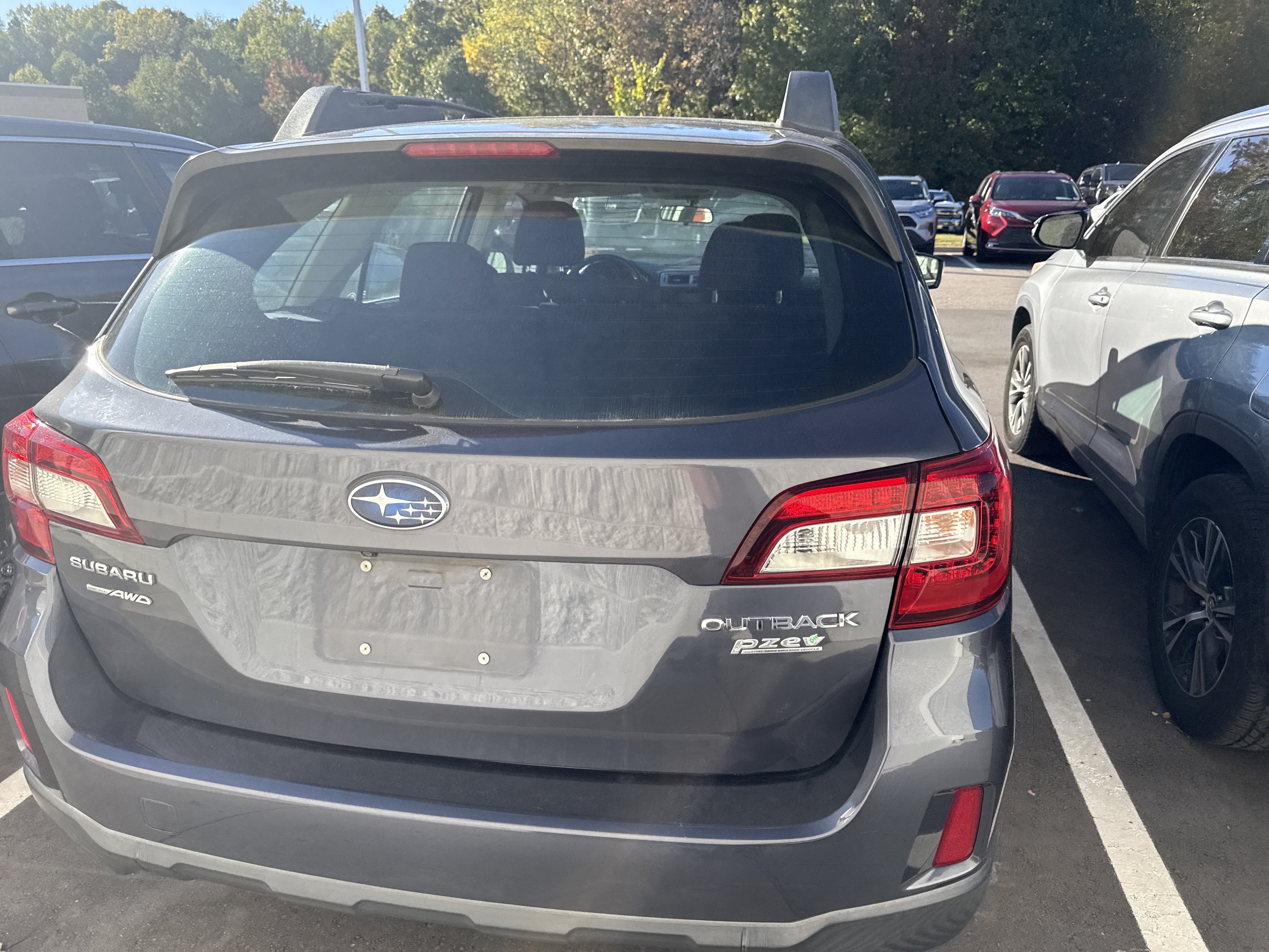 Used 2017 Subaru Outback 2.5i AWD/4WD image 8