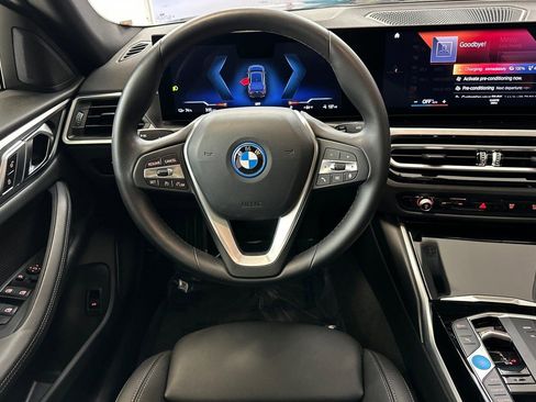 Used 2023 BMW i4 eDrive35 RWD image 30
