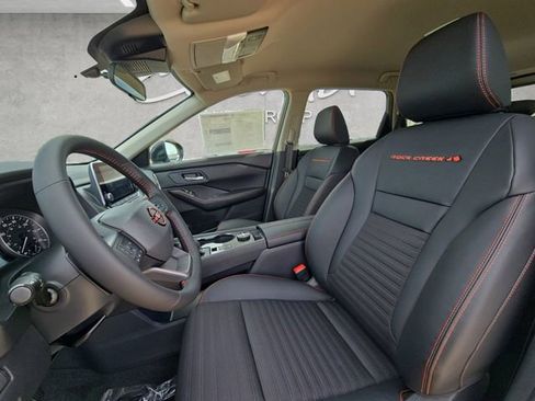 New 2026 Nissan Rogue SV AWD/4WD image 19