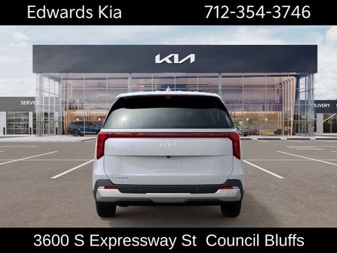 New 2027 Kia Carnival EX FWD image 6