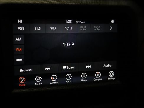 Used 2020 Jeep Wrangler Rubicon w/ LED Lighting Group image 10