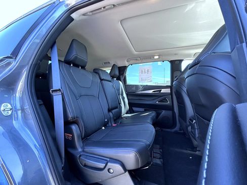 Used 2026 INFINITI QX60 Luxe w/ Cargo Package AWD/4WD image 18