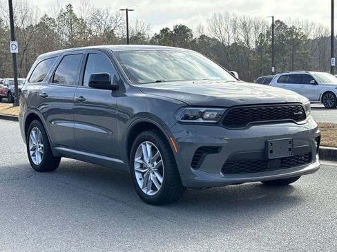 Used 2023 Dodge Durango GT image 7
