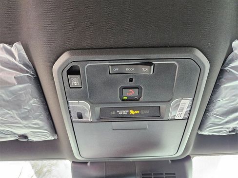 New 2025 Toyota Tacoma TRD Off-Road image 18