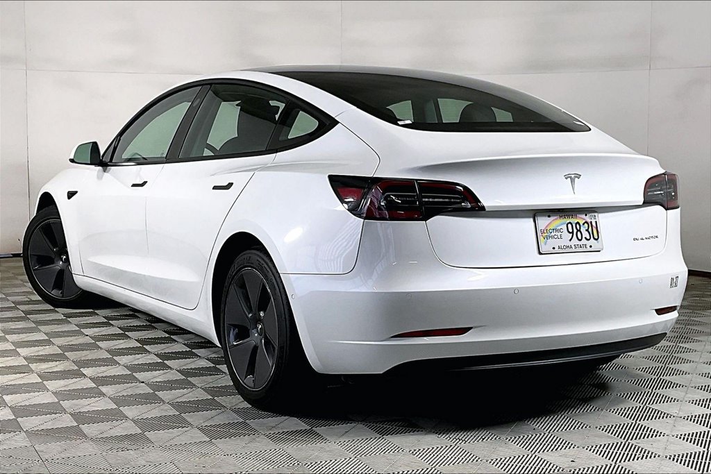 Used 2022 Tesla Model 3 Long Range AWD/4WD image 13