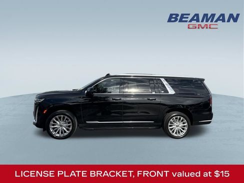 Used 2023 Cadillac Escalade ESV Premium Luxury AWD/4WD image 4