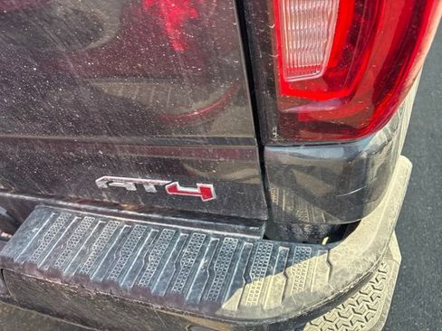 Used 2021 GMC Sierra 1500 AT4 AWD/4WD image 15