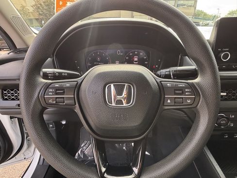 Used 2024 Honda Accord EX image 24