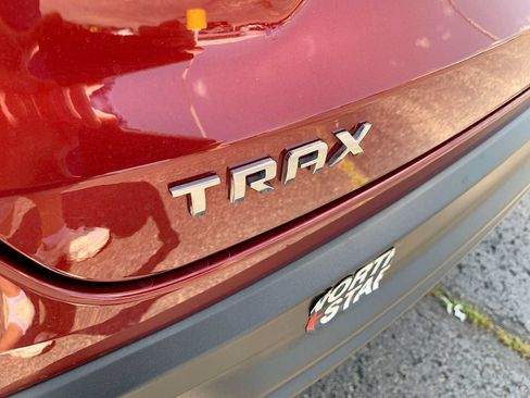 Certified 2024 Chevrolet Trax LS w/ LS Convenience Package FWD image 27