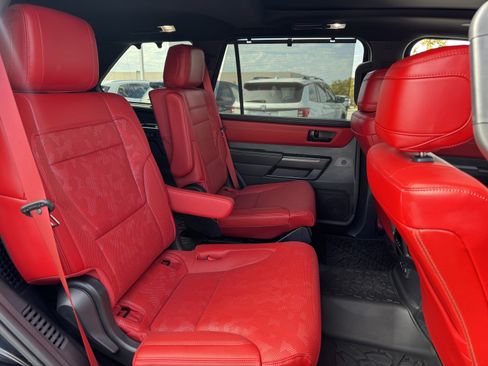 Used 2025 Toyota Sequoia TRD Pro image 38