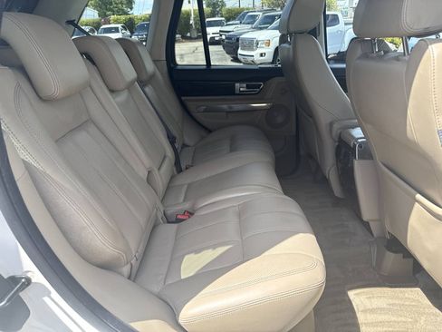 Used 2010 Land Rover Range Rover Sport HSE LUX AWD/4WD image 16