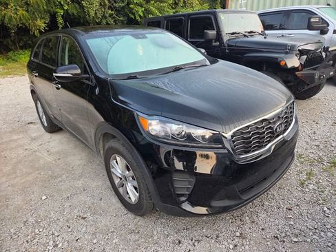 Used 2020 Kia Sorento L FWD image 3