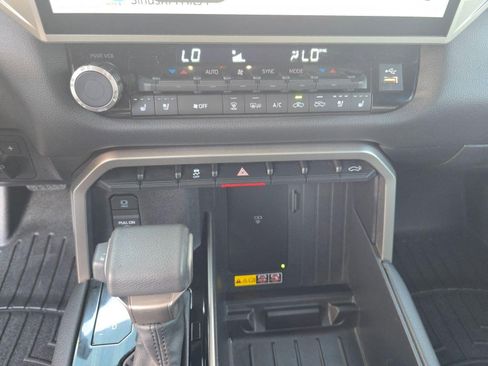 Used 2025 Toyota Tundra Limited w/ Power Package AWD/4WD image 17