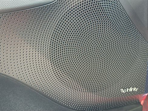 Used 2019 Hyundai Veloster N N FWD image 18